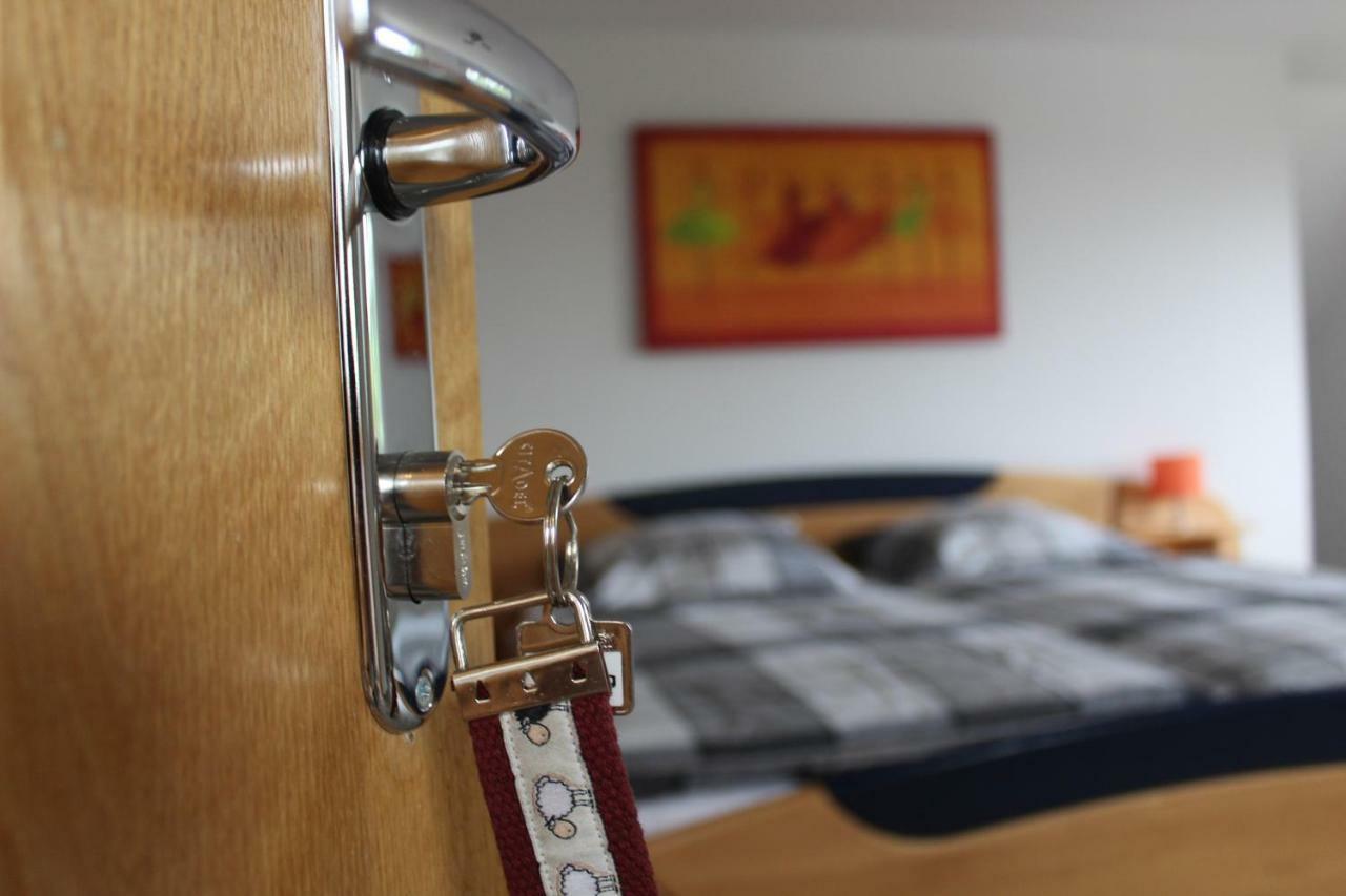 Ferienwohnung&Gästezimmer Schrichten Schmallenberg Exterior foto